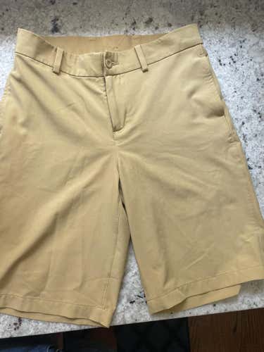 Nike boys large golf shorts