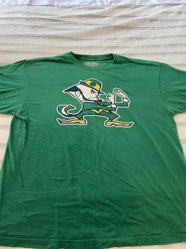 Notre Dame Fighting Irish Used XL Shirt