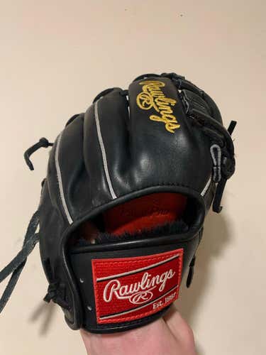 Black High School/College Infield 9.5" Gold Glove Baseball Glove