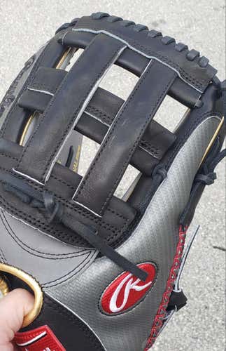Lightly Used Rawlings Right Hand Throw Baseball Glove 13"