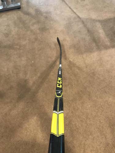 Senior Right Handed Mid Pattern Pro Stock Ultra Tacks Hockey Stick