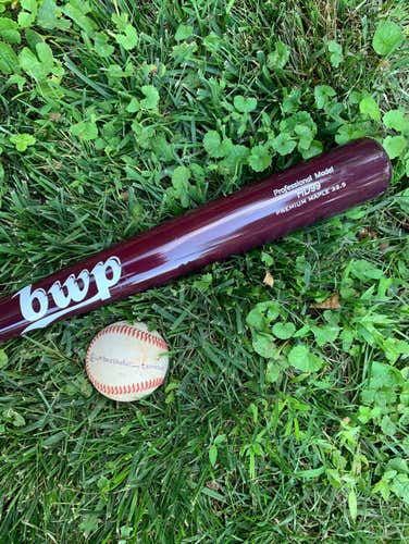 New BWP Premium Maple 32.5” Wood Baseball Bat