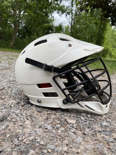 Cascade Helmet (White)