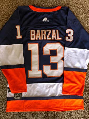 NY Islanders Reverse Retro MATT BARZAL