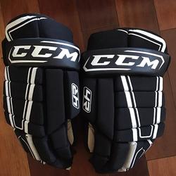 Black Used CCM Gloves 15"