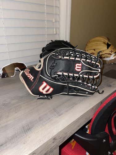 Wilson A2000 12.75 (Superskin And SpinControl)
