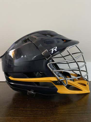 Blue Used Youth Player's Cascade R Helmet