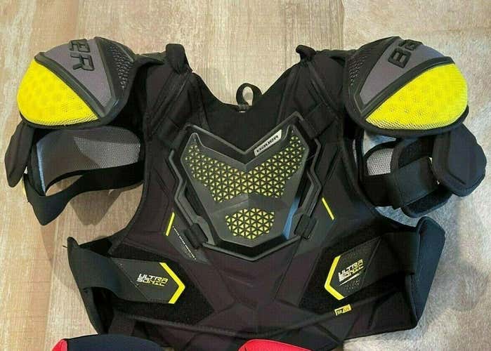 Bauer Ultrasonic Shoulder Pads Senior Large