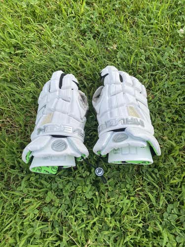New Maverik M4 13” Lacrosse Gloves