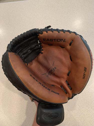 Brown Kid Pitch (9YO-13YO) Catcher's 33" Baseball Glove
