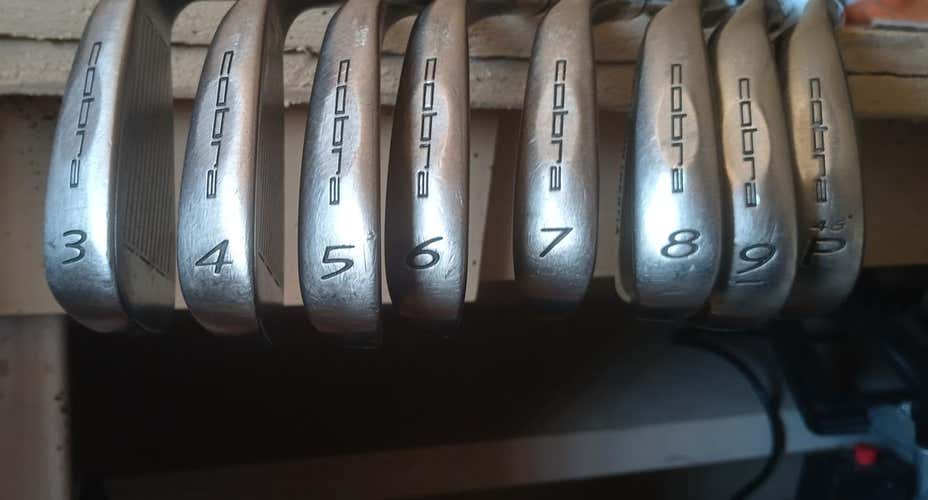 Used Men's Cobra Left Hand Gravity Back Iron Set Regular Flex Steel Shaft