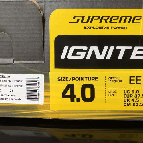 New Bauer Supreme Ignite Junior Size 4 EE Extra Wide Width Hockey Skates - New In Box