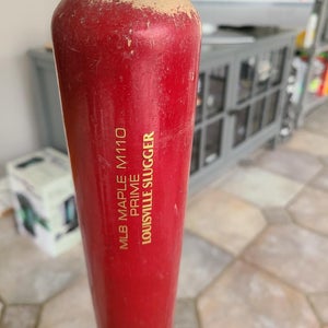 Excellent Condition Used Louisville Slugger MLB Prime M110 Maple Bat 32"