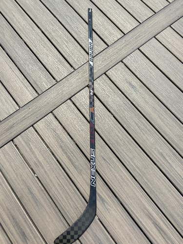 Left Hand Pro Stock Nexus 1N Hockey Stick