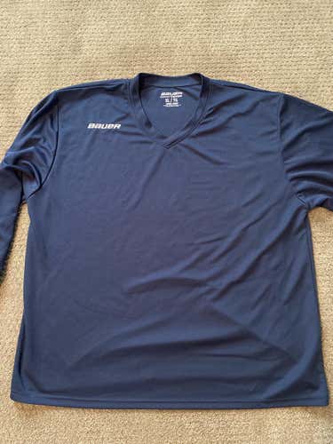 Extra Large Navy Blue Bauer Team Hockey Jersey