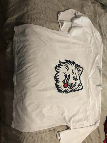 White UConn hockey jersey