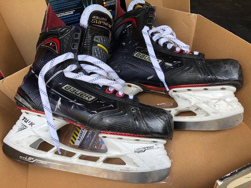 Senior Bauer Regular Width Pro Stock Size 11 Vapor 1X 2.0 Hockey Skates