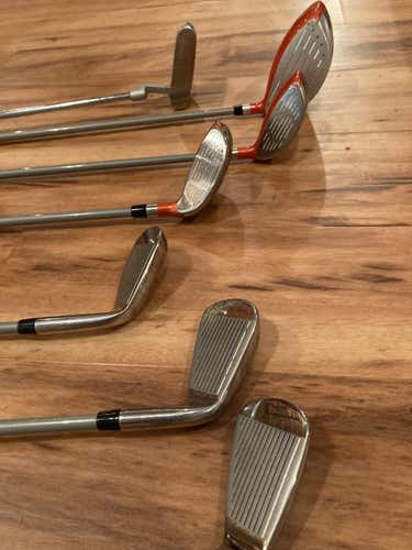 Like New Set of Jr. Cobra Golf Clubs