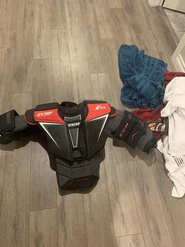 ccm flex 2.9 chest protector