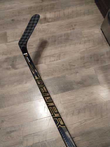 Bauer Supreme 1S - RH, PM9, Stamkos, 77 flex