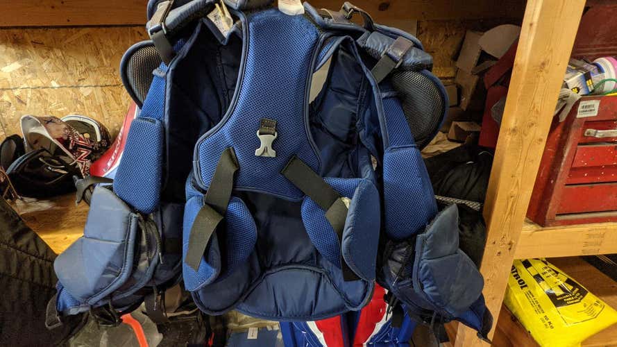 Senior Used Medium Vaughn Velocity VE8 Pro Goalie Chest Protector Pro Stock