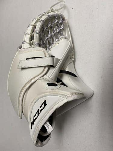 New CCM Goalie Glove White Senior Regular Axis Pro