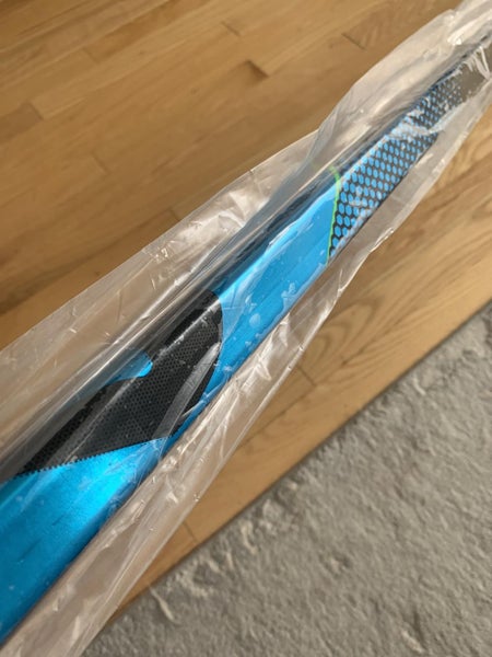 NEW Nexus Geo Er Spine Technology 77 Flex Left P92 NEW Hockey Stick