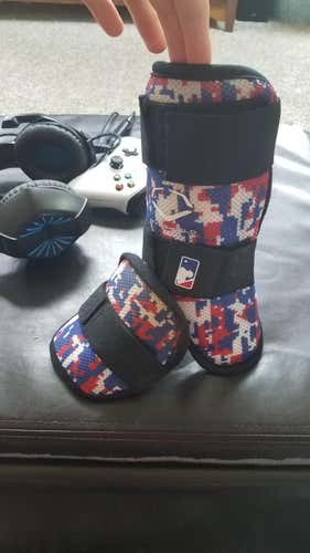 EvoShield shin guard