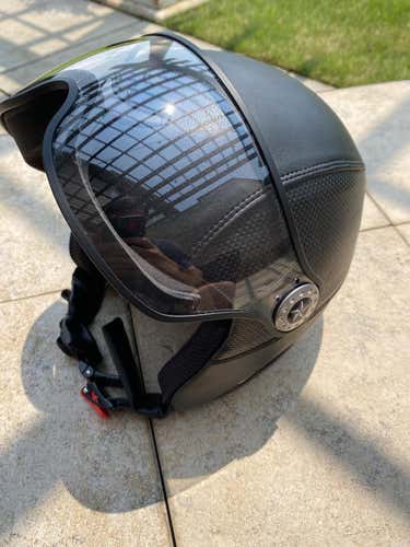 Osbe Ski Helmet (size M-L 55-60cm) with both [Clear] and [Mirror-Purple] Visors