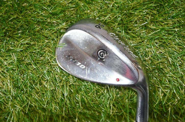 Cleveland	CG10 	56 Wedge	Right Handed	35.5"	Steel	Wedge	New Grip