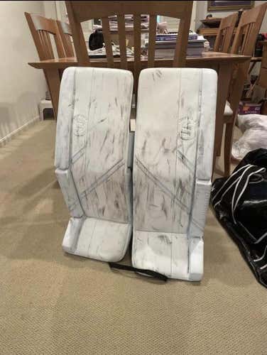 32 + 1.5 Warrior Pro Stock Ritual G5 Pro Goalie Leg Pads