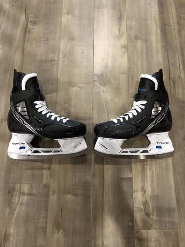 PRISTINE 2021 BRAND NEW TRUE SKATES 7D