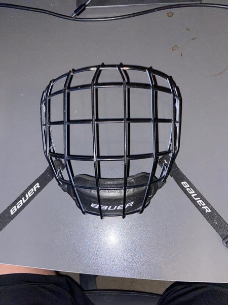Used Bauer Profile II Facemask Black/white