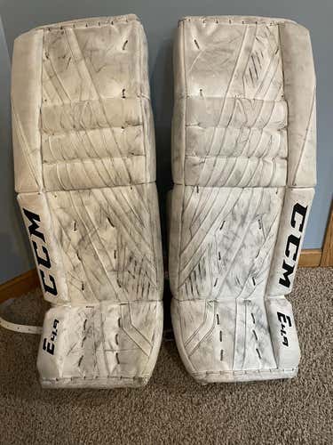 CCM Extreme Flex E4.9 Goalie Leg Pads