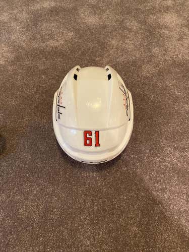 Used Washington Capitals Pro Stock White Medium CCM V08 Helmet