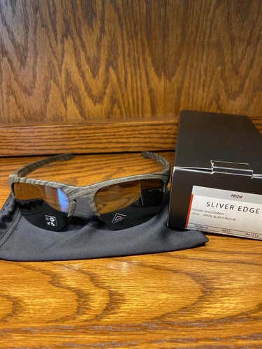 Men's One Size Fits All Oakley Sunglasses