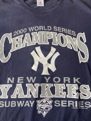 NY Yankees 2000 World Series Championship T-Shirt (Subway Series)
