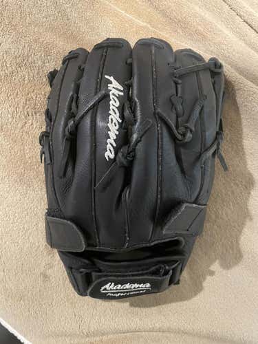 Ambidextrous Akadema Glove (SEE DESCRIPTION)