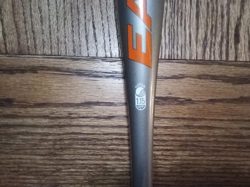 Used Kid Pitch (9YO-13YO) USSSA Certified 2013 Easton Alloy Magnum Bat (-10) 17 oz 27"