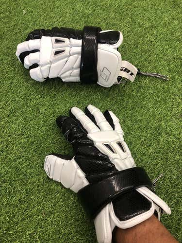 White New Gait 10" Recon Pro Lacrosse Gloves