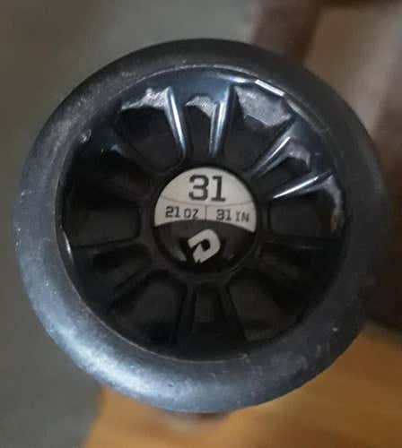 Used Kid Pitch (9YO-13YO) USSSA Certified 2019 DeMarini Composite CF Zen Bat (-10) 21 oz 31"