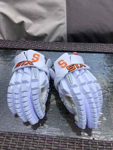Syracuse Lacrosse White STX Surgeon Rzr Gloves Large