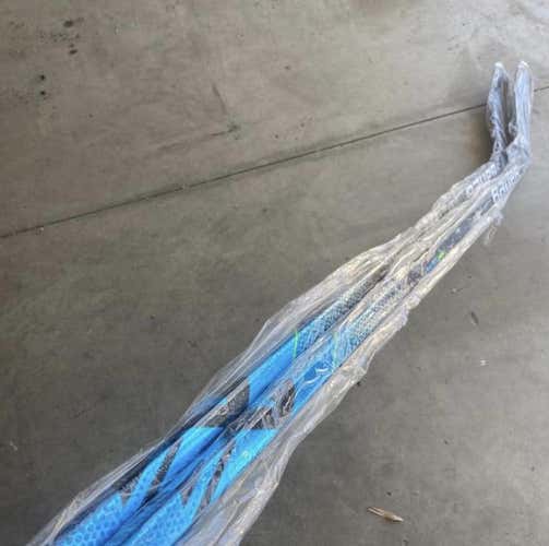 NEW 2-Pack Senior Left Hand Nexus Geo P92M 77 Flex Mid Pattern  Hockey Stick