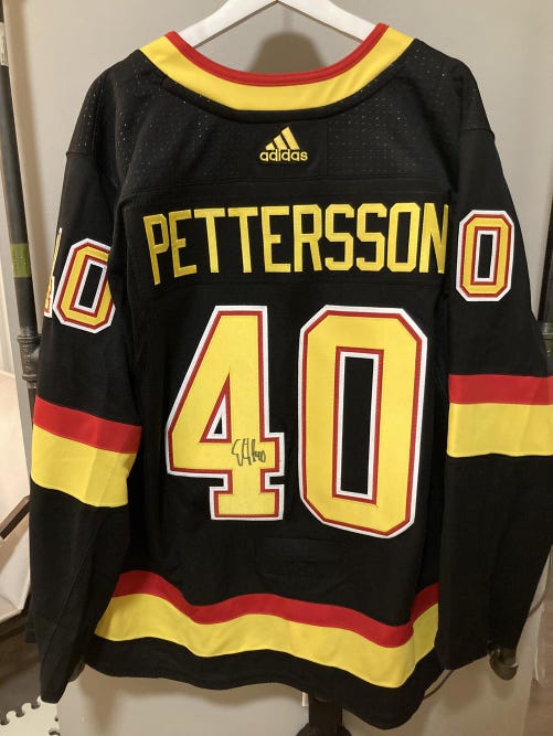 Elias Pettersson Signed Canucks Skate Jersey