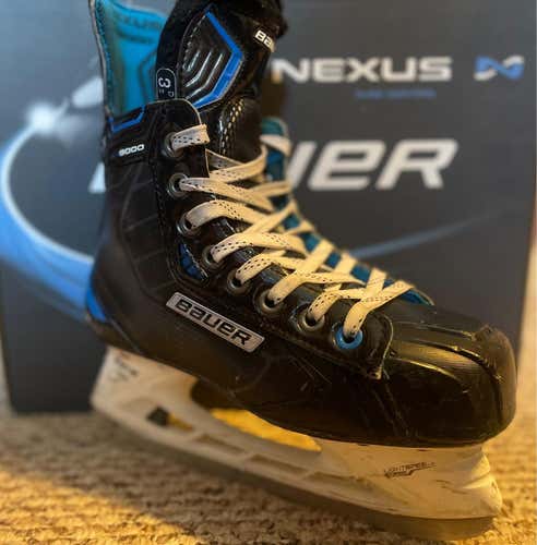 Bauer Nexus 8000 Ice Hockey Skates Junior 3.5