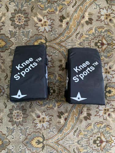 New All Star Knee Savers/Knee S’ports
