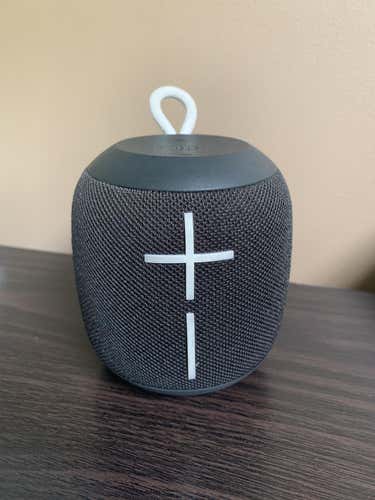 Black UE Wonderboom WATERPROOF Speaker