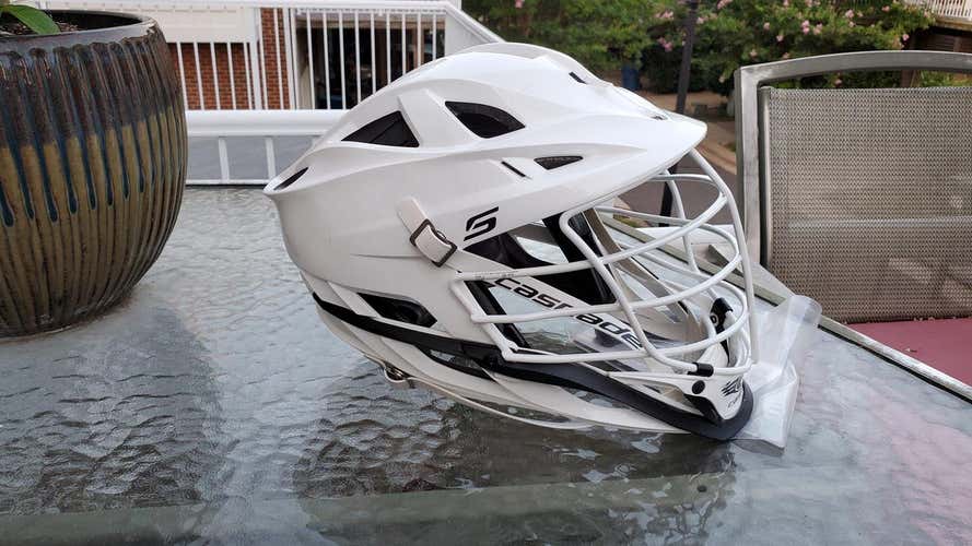 White New Adult Player's Cascade S Helmet