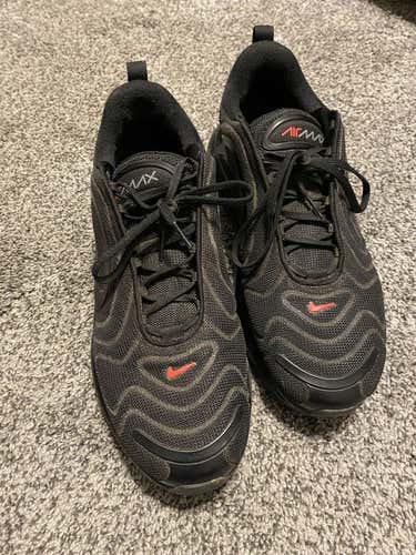 Nike Air Max 720