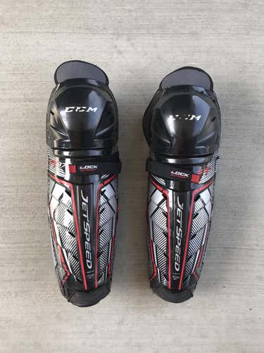 Senior CCM JetSpeed FT390 Shin Pads